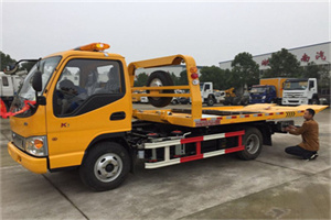 乡城哪里有拖车服务